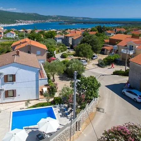Apartman Peric 2 Sa Bazenom Kornic